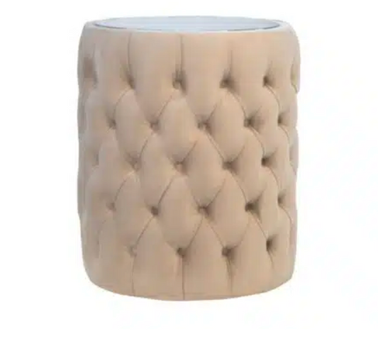 Elegant Chesterfield sengebord